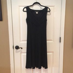 Black Rouged V-Neck Cocktail Dress